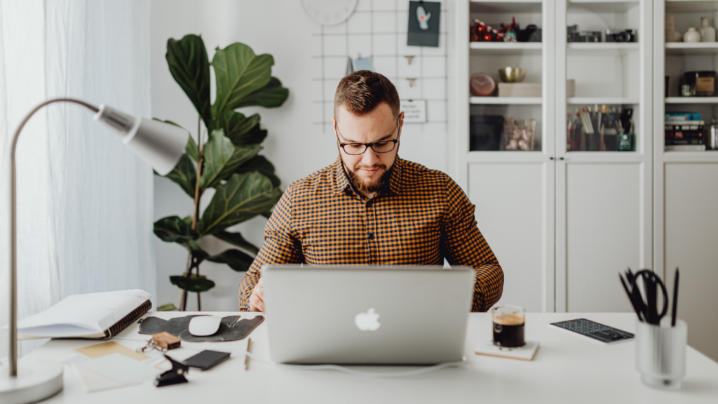 How to Hire the Right Freelancer on Upwork: A Small Business Owner's Step-by-Step Guide 1 image1 1 | PayAdvisors
